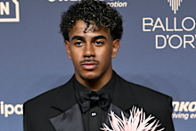 Lamine Yamal, one of football’s biggest young stars, is among the stylish athletes on the Ballon d’Or red carpet.