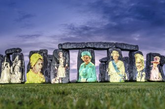 L'hommage de Stonehenge à Queen a suscité des réactions mitigées. 