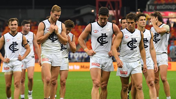 Nothing to write home about: the Blues after the loss to the Giants in Sydney.