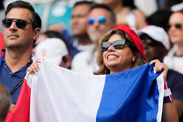 A French fan in Miami Stadium. 