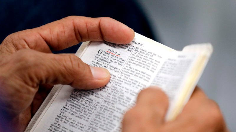 World bestseller downloaded 1 billion times