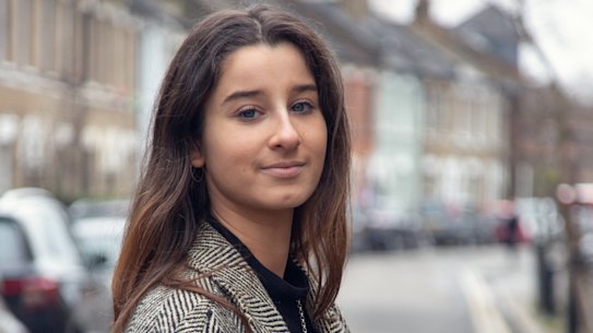 Chanel Contos’ petition for earlier sex education in schools, which began as an Instagram poll, revealed hundreds of testimonies from former Sydney schoolgirls about sexual assault.