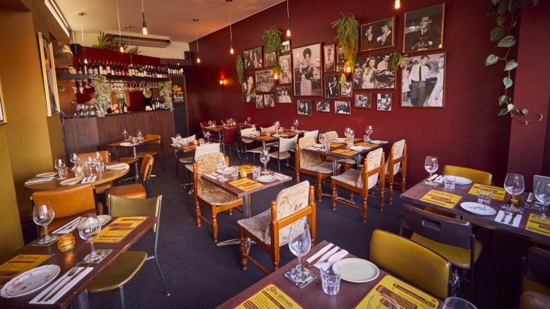 An Italian joint with old-school looks (and new-school hooks) opens above a Mount Eliza pizza parlour