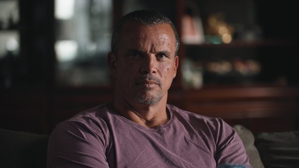 Olympian Scott Miller tells his story in the ABC documentary Deep End: The Scott Miller Story.  