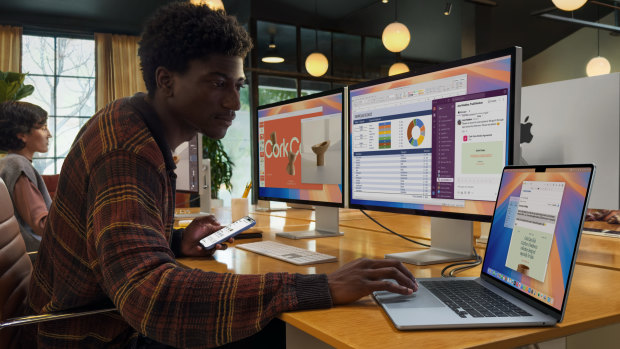 The MacBook Air can now connect to two external screens, while open.