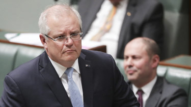 Prime Minister Scott Morrison has announced funding for new infrastructure projects and promised to cut down on environmental approval times. 