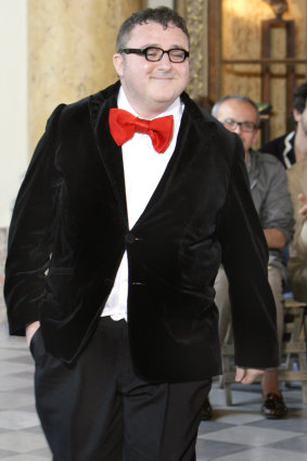 Alber Elbaz taking a bow in 2007 while creative director of Lanvin.  