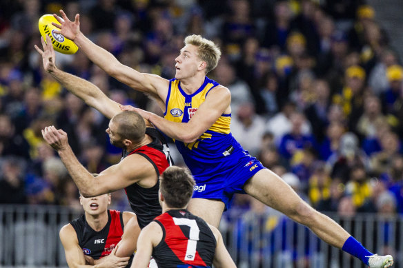 Oscar Allen could potentially miss the Eagles' finals clash with Essendon as ruckman Nic Naitanui eyes a return from injury.