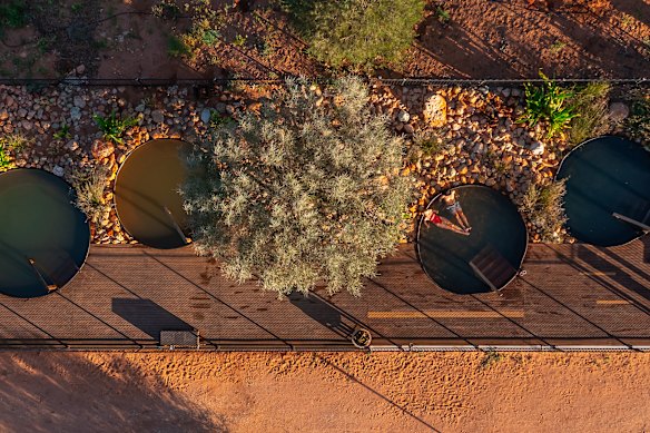 Artesian baths of the Wooramel River Retreat.