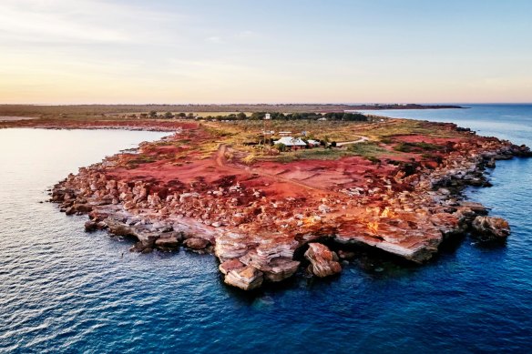 Gantheaume Point, Broome.