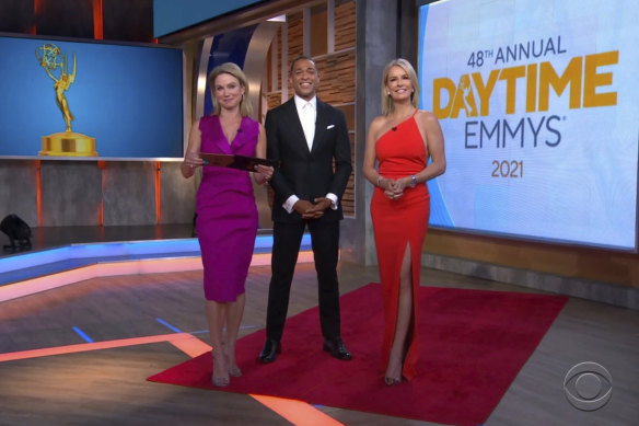 Amy Robach (left), T.J. Holmes and ABC colleague Jennifer Ashton at the 2021 Daytime Emmys. 