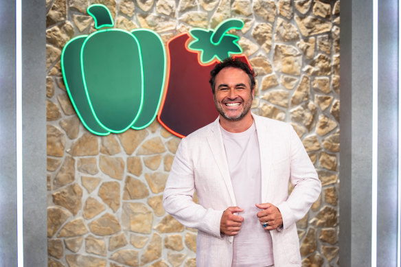 Ready Steady Cook has returned, with energetic chef Miguel Maestre as host. 