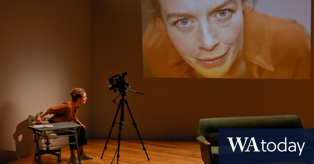 Melbourne Review Wrap: Girls & Boys at Melbourne Theatre Company; DanceX Part 3; Verdi's Requiem; Urinetown - Vimarsana News