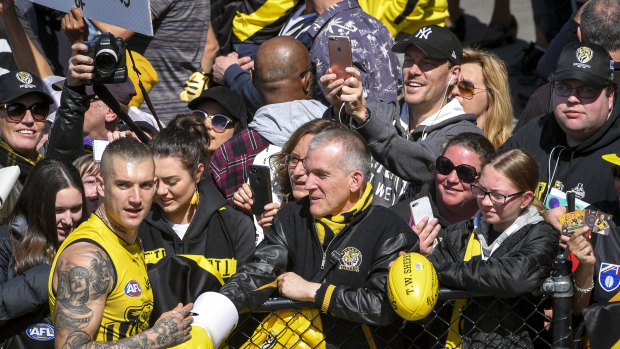 Fans flocked to Punt Road Oval to watch the Tigers train with Dustin Martin.
