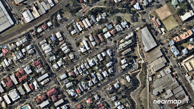Nearmap images of urban Coorparoo in inner-Brisbane.