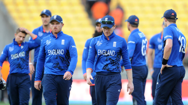 England leave the field after their crushing loss to New Zealand at the 2015 World Cup.