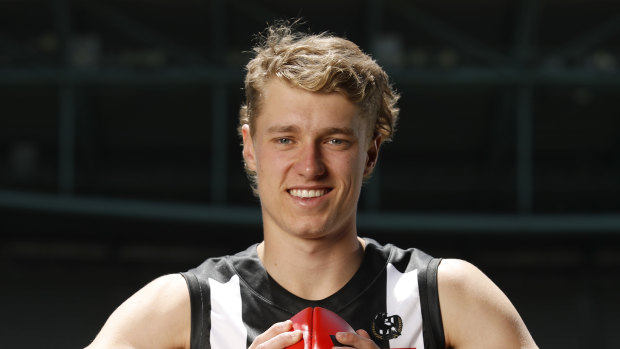 Finlay Macrae is the Pies 23rd man. 