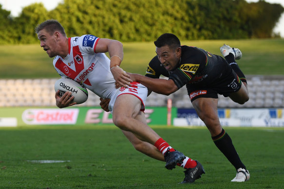 Matthew Dufty taking on Dean Whare on Friday at a crowd-less Netstrata Jubilee Stadium.