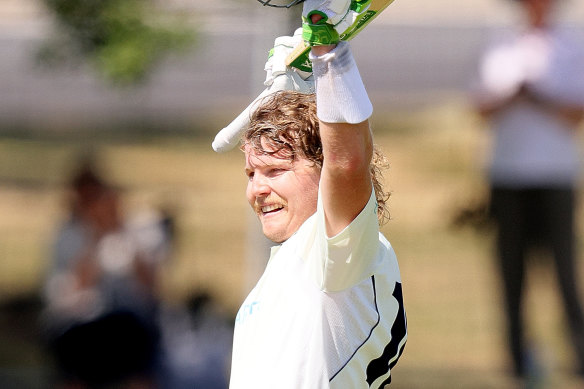 Will Pucovski celebrated another ton, this time against WA.