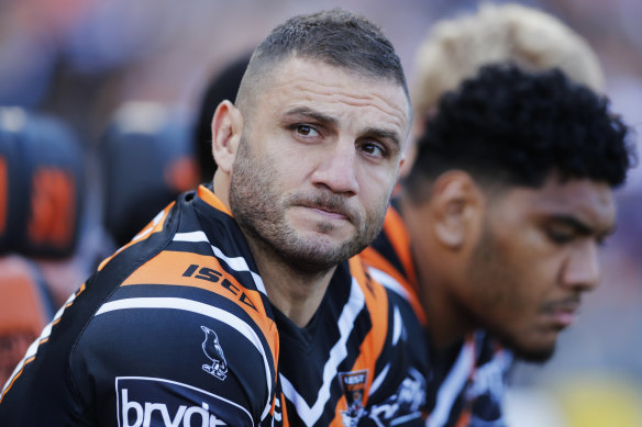Robbie Farah was in frequent contact with Adam Doueihi before he signed for Wests Tigers.