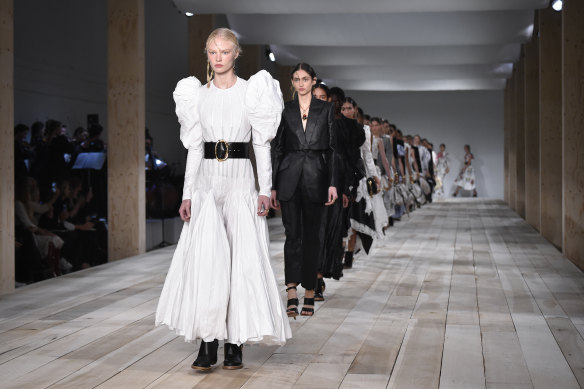 Models walk the runway during the Alexander McQueen Womenswear Spring/Summer 2020 show as part of Paris Fashion Week on September 30, 2019.