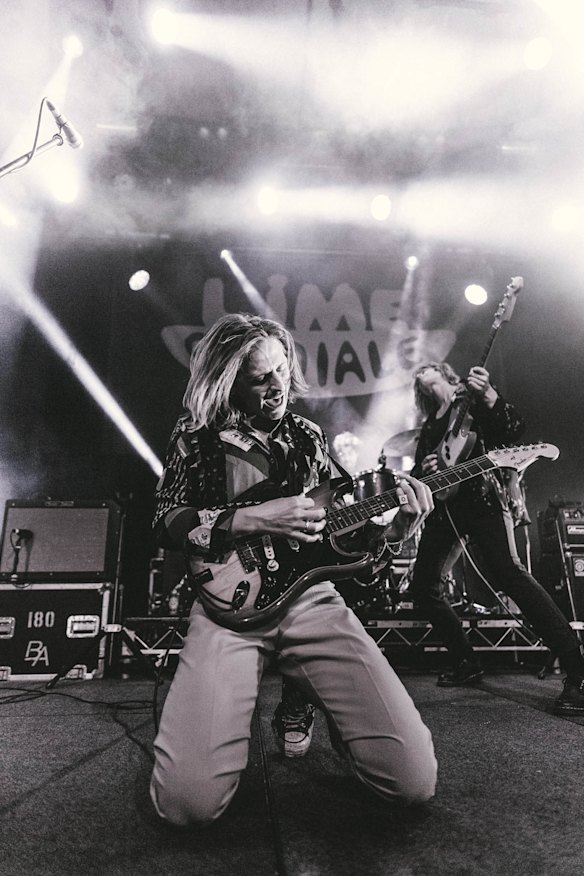 Oli Leimbach studied clarinet at the Sydney Conservatorium.