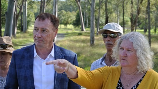 Head petitioner Lucille Hopkins (right) and Shadow Environment Chair councillor Steve Griffiths (left) discuss the development proposal for Beckett Road.