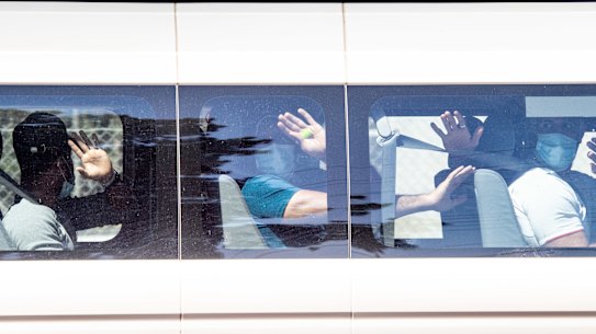 Refugees leaving Melbourne Immigration Transit Accommodation after getting bridging visas. 