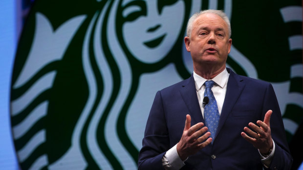 Starbucks CEO Kevin Johnson has offered to meet two black men who were arrested at a Philadelphia Starbucks store.