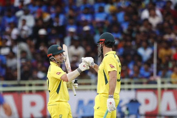 Travis Head and Mitchell Marsh scored 118 runs in 11 overs to win the second one-day match for Australia in Vizag.