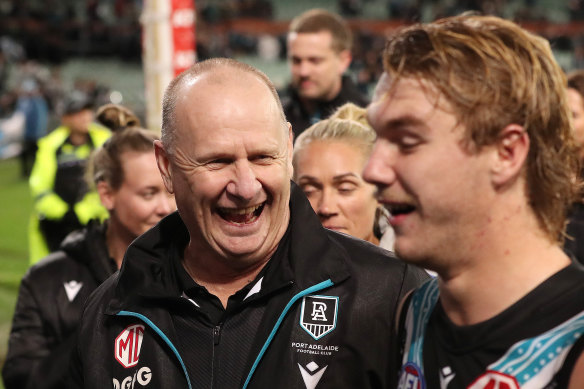 Port Adelaide coach Ken Hinkley is all smiles with Jason Horne-Francis.