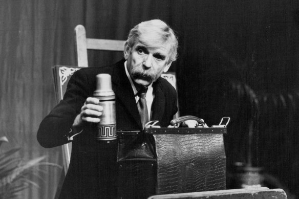 "A lovable, exasperating pixie." Leonard Teale as Henry Lawson. January 13, 1979.