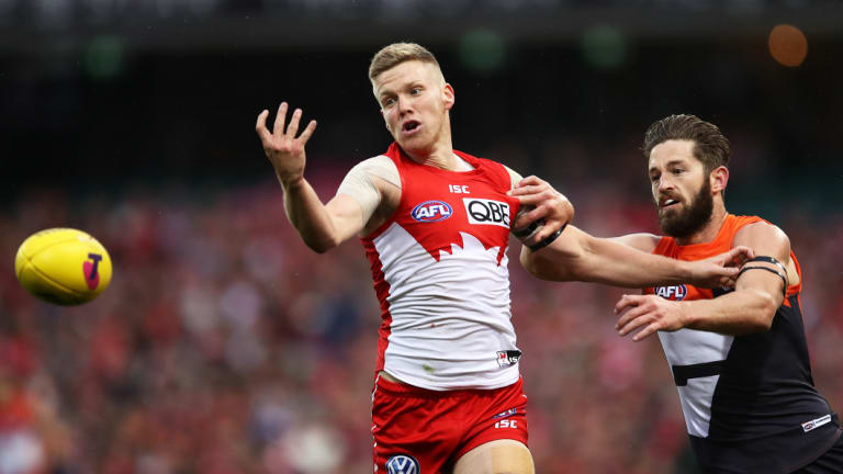 Dan Hannebery in action in Saturday's loss.