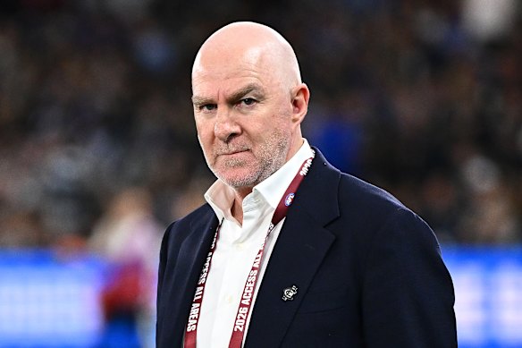 AFL 2026: Carlton Blues coach Michael Voss acknowledges the ...