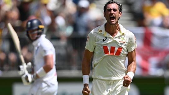 Mitchell Starc picked up a career-best seven wickets in England’s first innings.