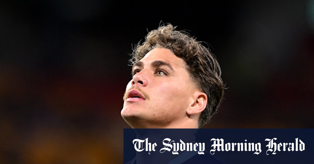 Broncos centre recalled as Walsh suffers injury scare