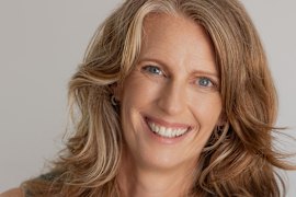After losing both her husband and baby, Amberley Meredith “questioned how I could continue holding space for others as a therapist”.