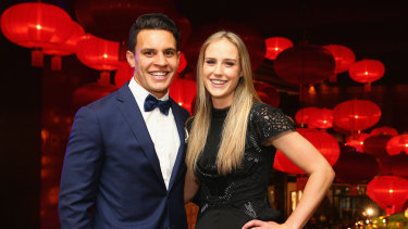 Happier times: Ellyse Perry and her husband Matt Toomua at the 2016 Allan Border Medal ceremony in Melbourne.