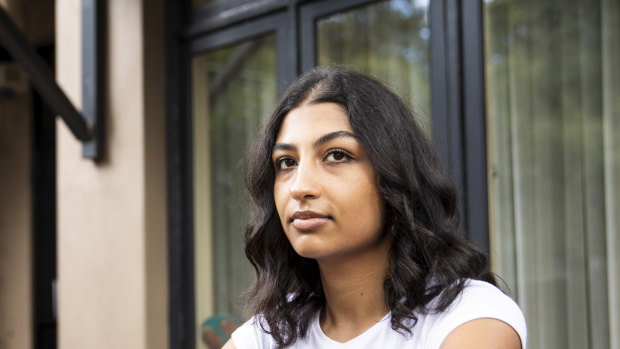 Student Nadia Homem, who is living at home and working part-time, is getting an extra $200 a fortnight on JobKeeper.