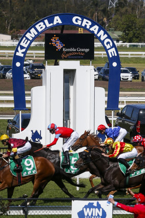 Kembla Grange gets its chance to shine on a stand-alone Saturday.