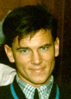 Newsreader Ross Warren, 25, vanished from Marks Park in 1989.