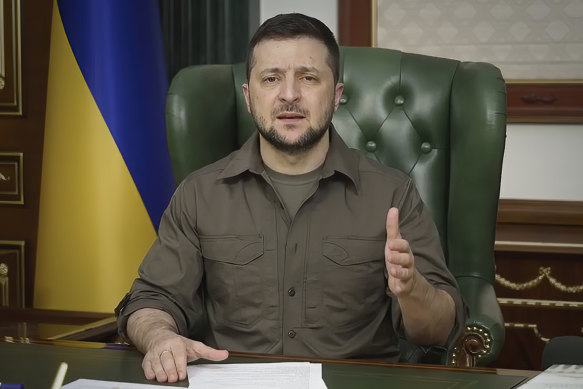 The real Ukrainian President Volodymyr Zelensky.