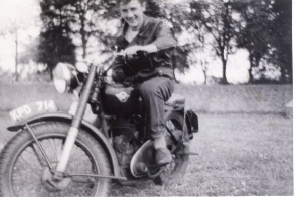 Billy Connolly trying out a friend’s motorbike while camping in Arbroath
as a teenager. 