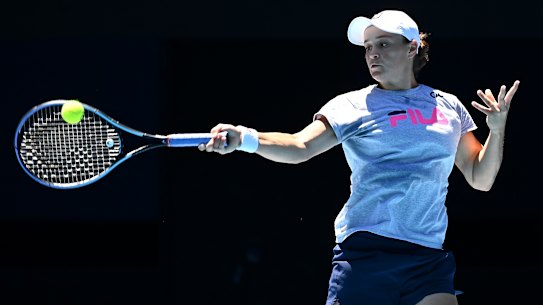 Ash Barty practices the day before the Australian Open begins for 2022.