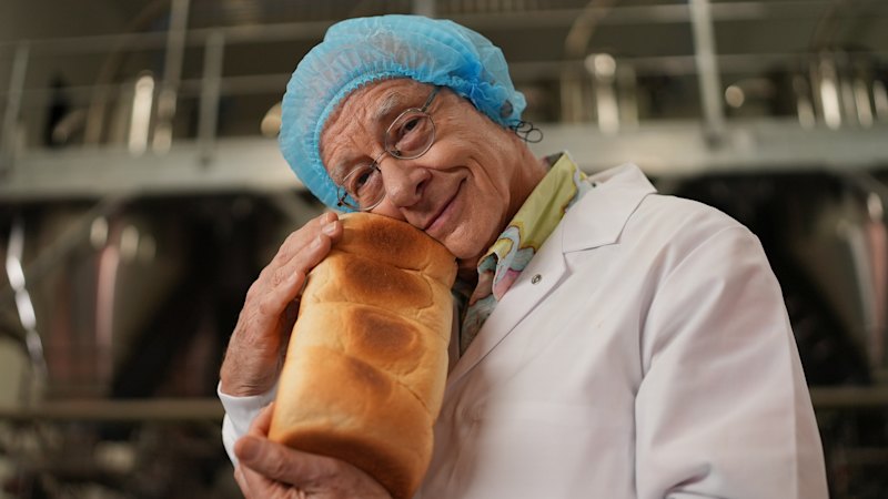 Strategic updates regarding Dr Karl is a national living treasure. This ABC show is some of his best work yet