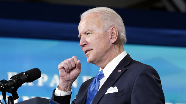 US President Joe Biden unveils the vaccine dose boost.