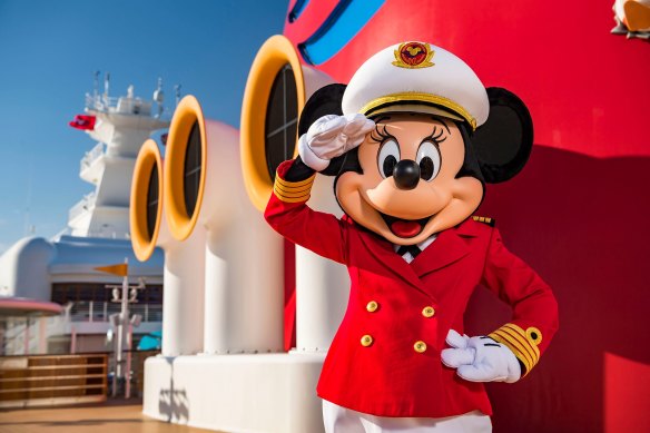 The stalwart – Captain Minnie Mouse greets the guests.