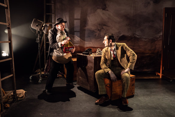 Charlie Cousins and Sorab Kaikobad in The 39 Steps
