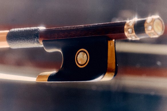 A “De Lamare” bow made by François Xavier Tourte on display at Rare Violins of New York.   