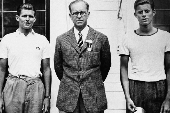 Joseph Kennedy, with his two sons ,   Joseph Kennedy jnr, left, and John F. Kennedy, right, in 1937.